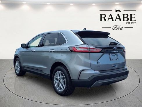 Used 2024 Ford Edge SEL w/ Convenience Package AWD/4WD image 5