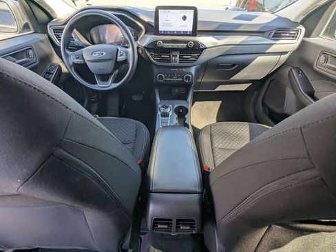 Used 2025 Ford Escape Active AWD/4WD image 25