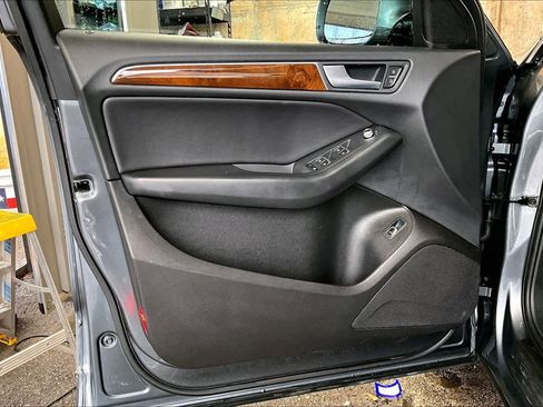 Used 2017 Audi Q5 2.0T Premium w/ Audi MMI Navigation Plus image 21