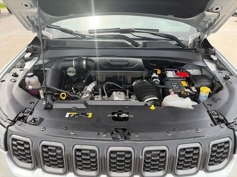 Used 2024 Jeep Compass Trailhawk AWD/4WD image 49