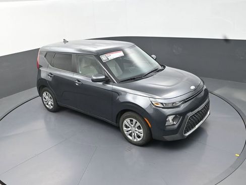 Used 2021 Kia Soul LX FWD image 26
