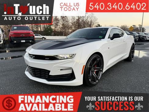 Used 2020 Chevrolet Camaro SS image 1