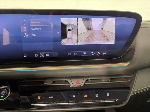 Certified 2025 Buick Envision Sport Touring image 19