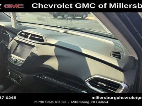 Used 2023 Chevrolet TrailBlazer LT FWD image 33