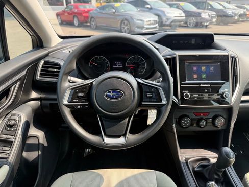 Used 2018 Subaru Impreza 2.0i image 25