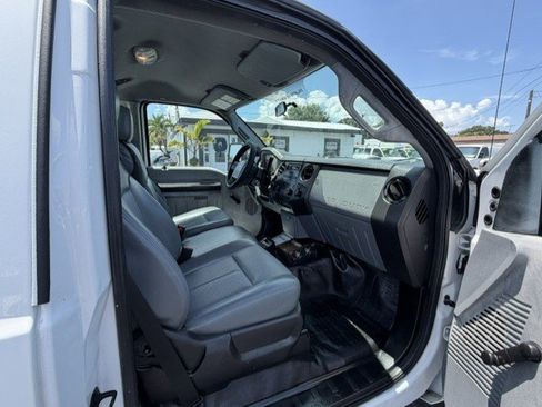 Used 2014 Ford F250 XL RWD image 16