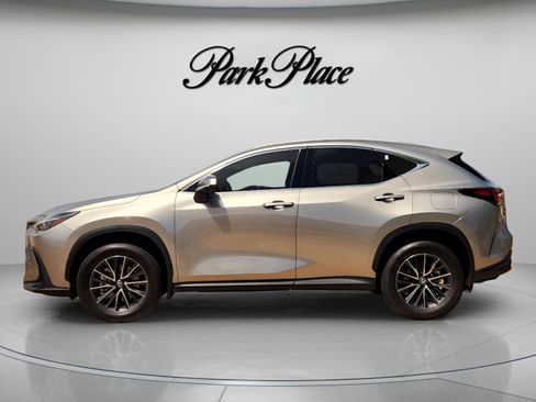 Used 2024 Lexus NX 350 AWD image 3