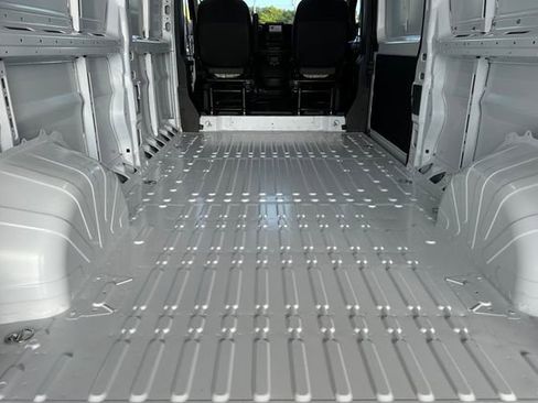 New 2026 RAM ProMaster 2500 w/ Convenience Group FWD image 14