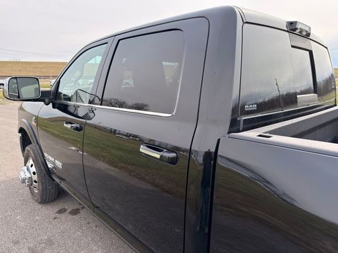 Used 2022 RAM 3500 Limited image 13