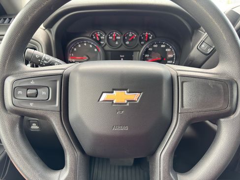 Used 2021 Chevrolet Silverado 2500 Custom w/ Custom Value Package AWD/4WD image 14