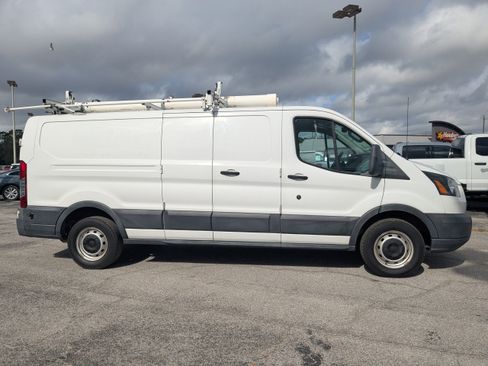 Certified 2018 Ford Transit 350 148 Low Roof image 2