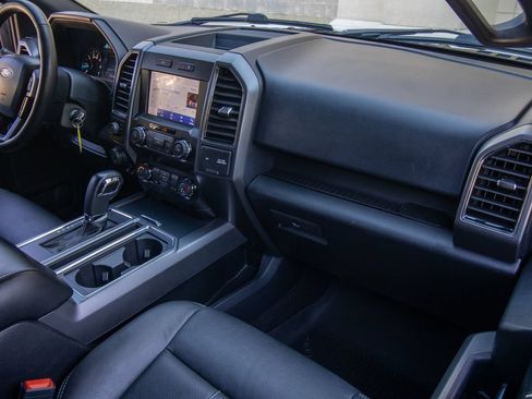 Used 2020 Ford F150 XLT w/ Equipment Group 302A Luxury AWD/4WD image 22