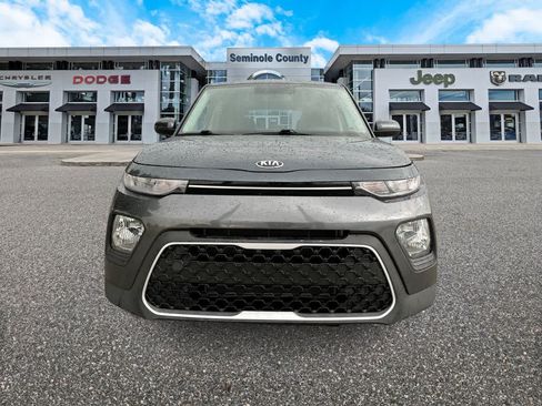 Used 2020 Kia Soul LX FWD image 3