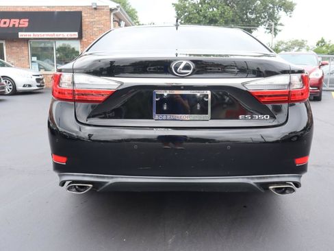 Used 2016 Lexus ES 350 w/ Luxury Package w/Wood Trim FWD image 4