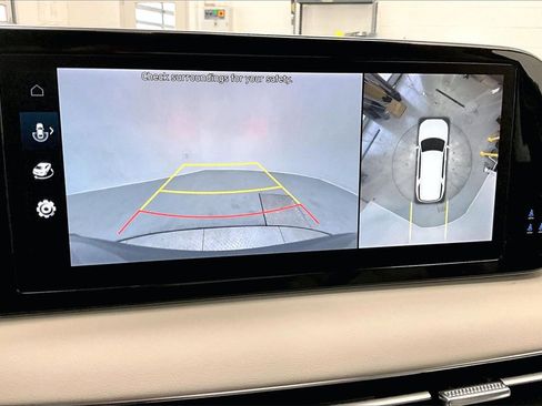 Certified 2023 Hyundai Palisade Calligraphy w/ Cargo Package image 23