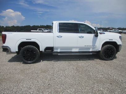 New 2026 GMC Sierra 2500 SLT w/ SLT Premium Package