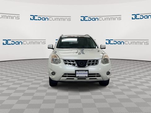 Used 2013 Nissan Rogue SL image 3