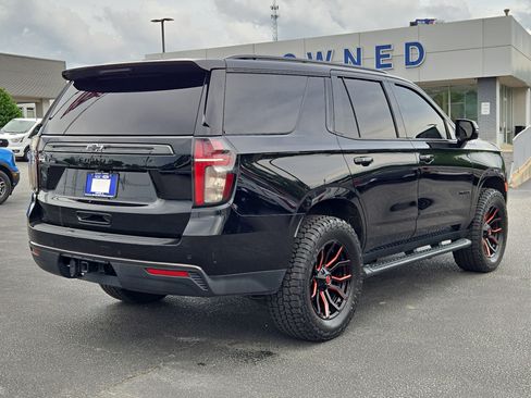 Used 2021 Chevrolet Tahoe Z71 w/ Z71 Signature Package AWD/4WD image 8