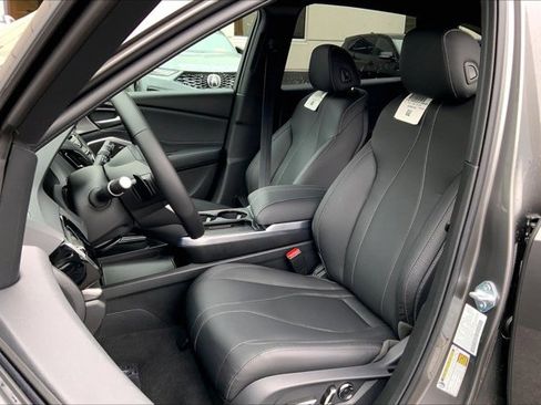 New 2026 Acura RDX SH-AWD image 14