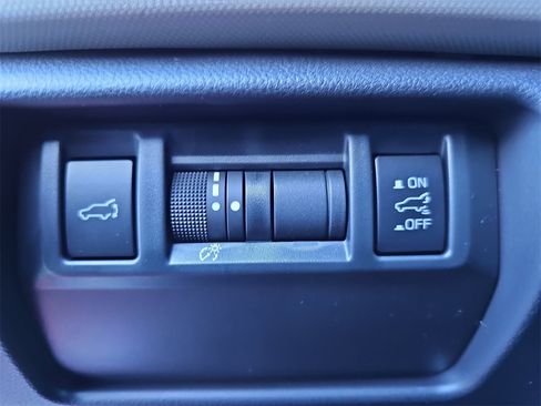 New 2026 Subaru Forester Premium image 25