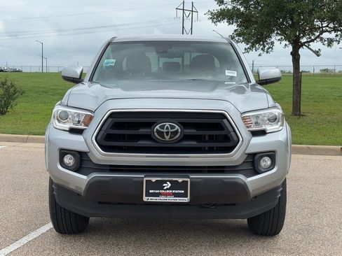 Used 2023 Toyota Tacoma SR5 image 3