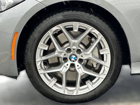 Used 2025 BMW 330i xDrive Sedan w/ Convenience Package image 11