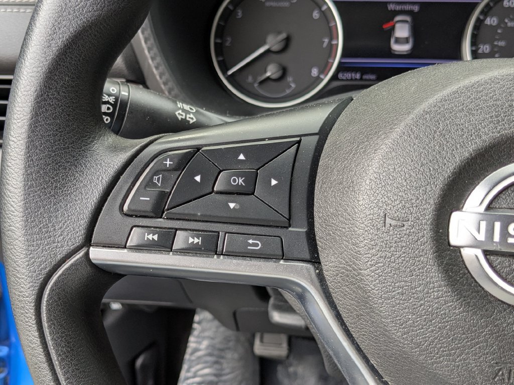 Used 2024 Nissan Sentra SV FWD image 16