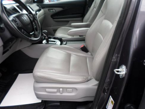 Used 2018 Honda Ridgeline RTL-E image 35