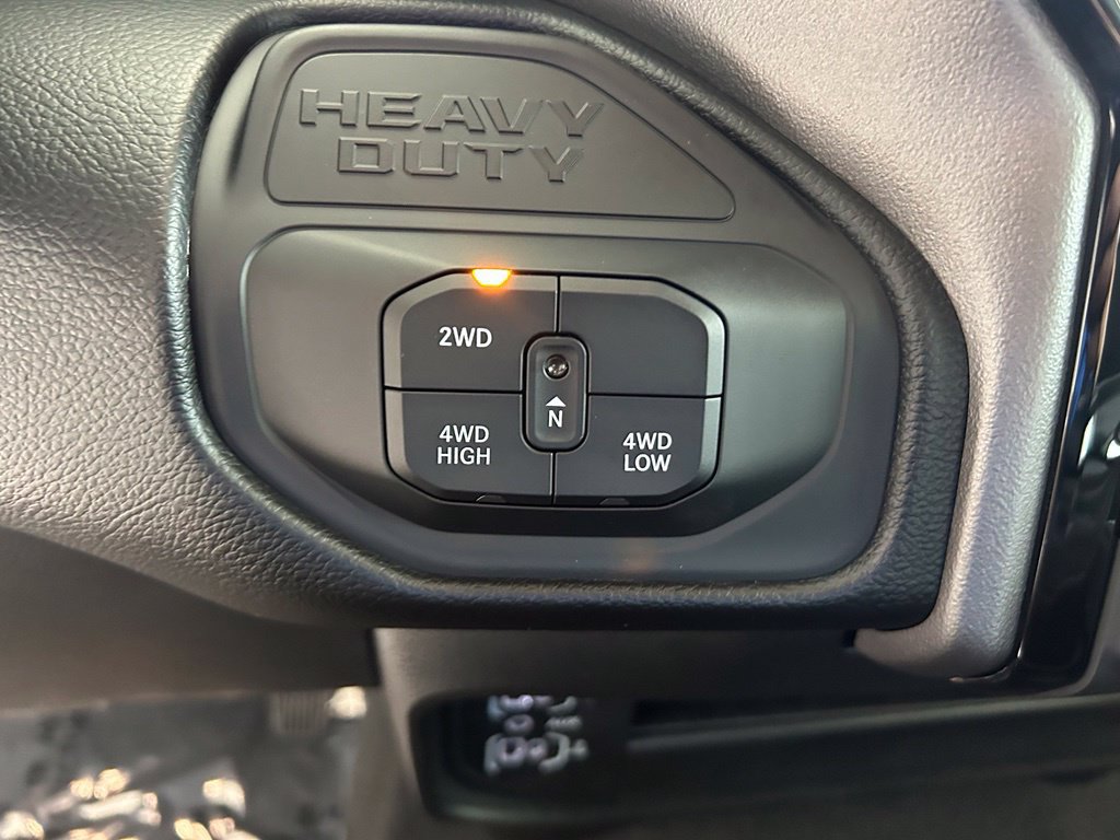 Used 2026 RAM 2500 Laramie AWD/4WD image 53
