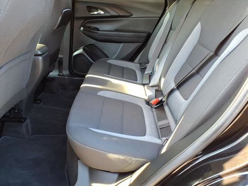 Used 2023 Chevrolet TrailBlazer LT image 12