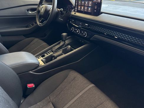 Used 2023 Honda Accord Sport image 15