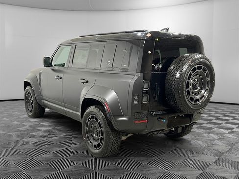 New 2026 Land Rover Defender 110 image 3