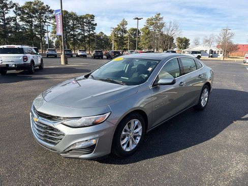 Used 2024 Chevrolet Malibu LT FWD image 4