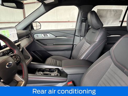 New 2026 Ford Explorer ST-Line w/ ST-Line Street Pack RWD image 14