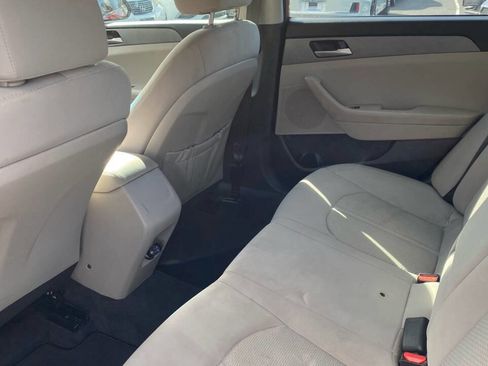 Used 2018 Hyundai Sonata SE image 10