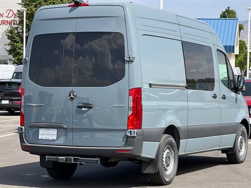 Used 2024 Mercedes-Benz Sprinter 144 Cargo image 5