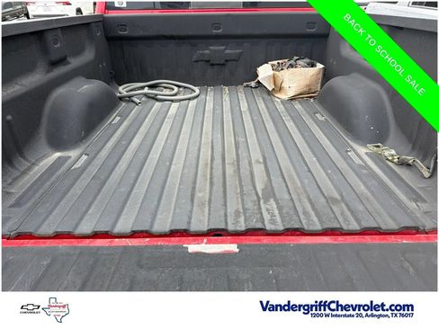 Used 2017 Chevrolet Silverado 1500 LTZ Z71 w/ LTZ Plus Package AWD/4WD image 12
