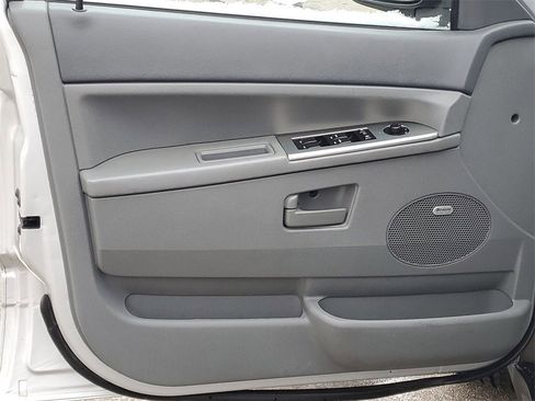 Used 2007 Jeep Grand Cherokee Laredo image 20