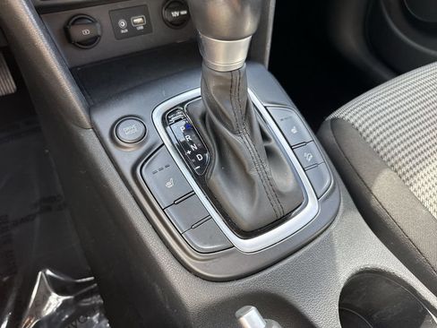Used 2019 Hyundai Kona SEL FWD image 51