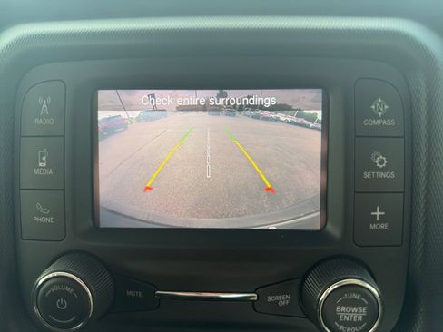 Used 2021 Jeep Wrangler Sport AWD/4WD image 17