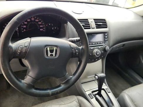 Used 2005 Honda Accord EX-L image 12