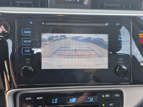 Used 2019 Toyota Corolla LE FWD image 23