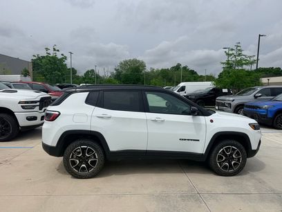 Used 2025 Jeep Compass Trailhawk