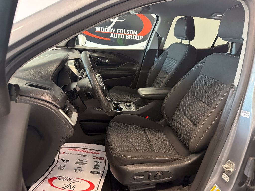 Used 2023 GMC Terrain SLE w/ Driver Convenience Package FWD image 12