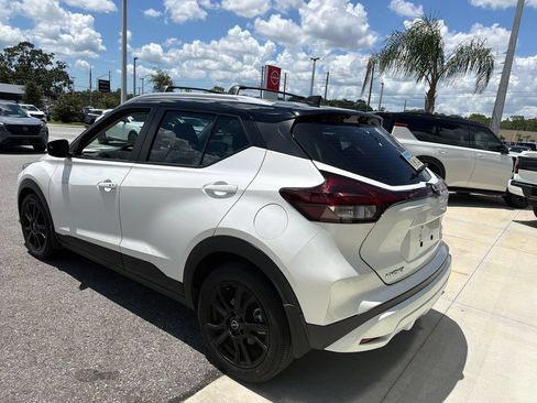 Used 2024 Nissan Kicks SV w/ Exterior Package FWD image 8