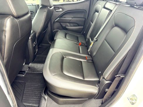 Used 2022 GMC Canyon AT4 w/ Trailering Package image 16