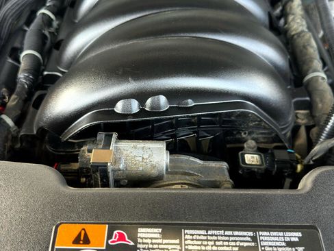 Used 2018 Chevrolet Silverado 1500 LT w/ LT Eassist Package image 49