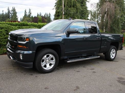 Used 2017 Chevrolet Silverado 1500 LT w/ All Star Edition AWD/4WD image 1
