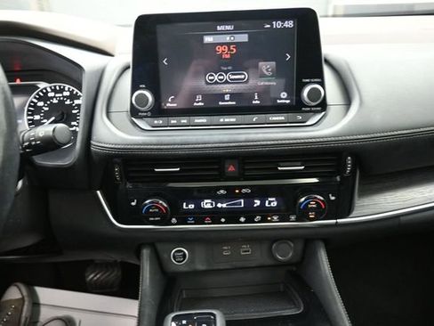 Used 2021 Nissan Rogue SL FWD image 10