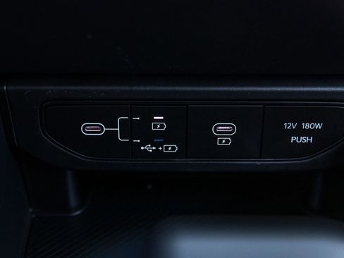 Used 2025 Kia K4 FWD image 19